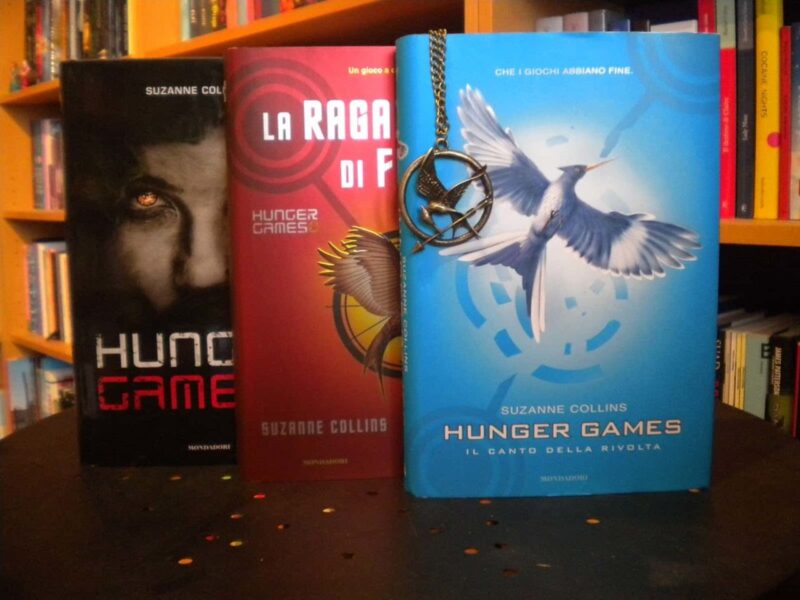 Hunger Games la trilogia il libro