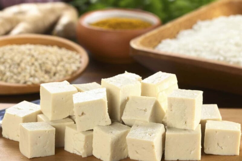 I valori nutrizionali del tofu e le idee per cucinarlo ...