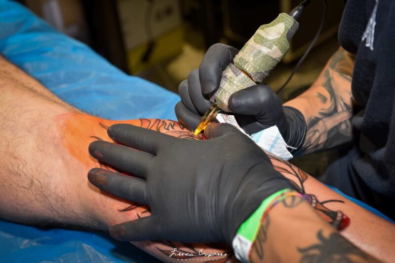 curare tatuaggio